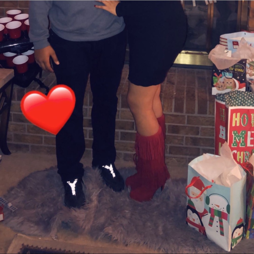 Red shoe dazzle boots